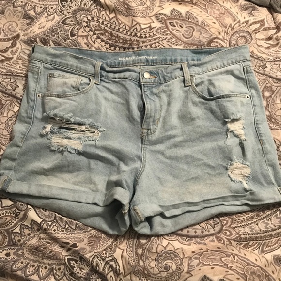 Old Navy Pants - Old Navy Destroyed Boyfriend Short